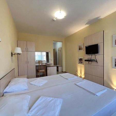 Hotel Александра Sveti Vlas Exterior foto
