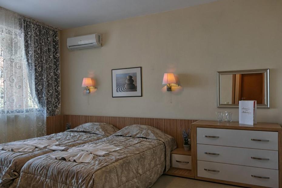 Hotel Александра Sveti Vlas Exterior foto