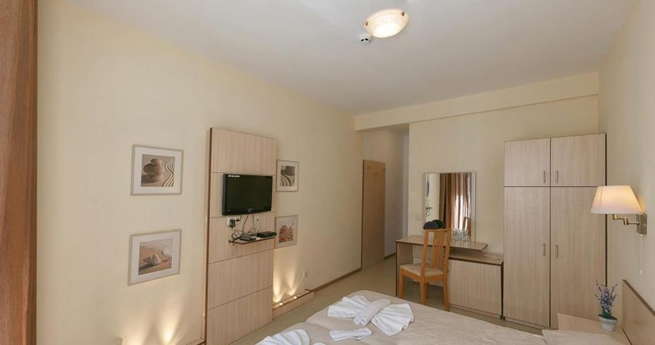 Hotel Александра Sveti Vlas Exterior foto
