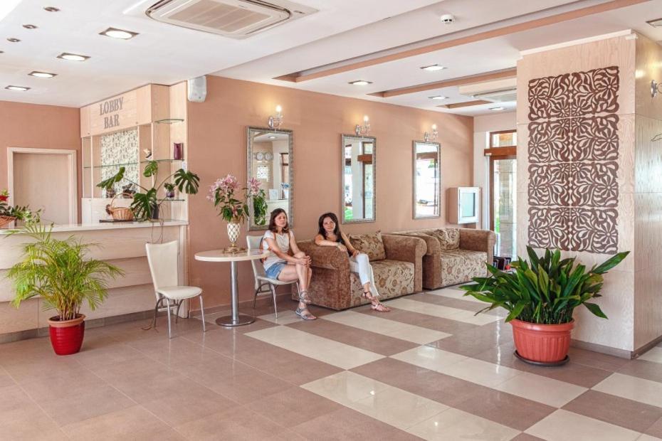 Hotel Александра Sveti Vlas Exterior foto