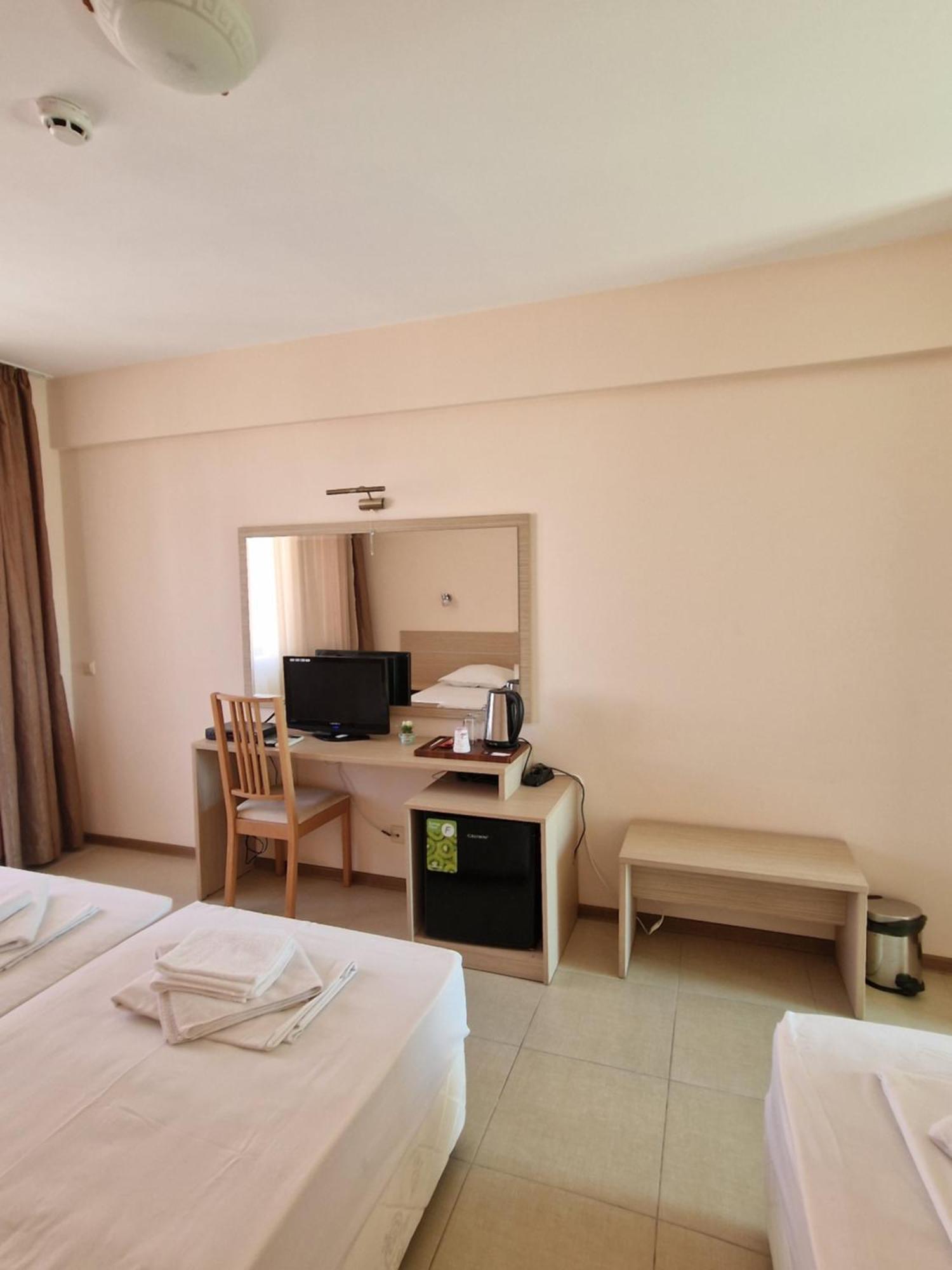 Hotel Александра Sveti Vlas Exterior foto