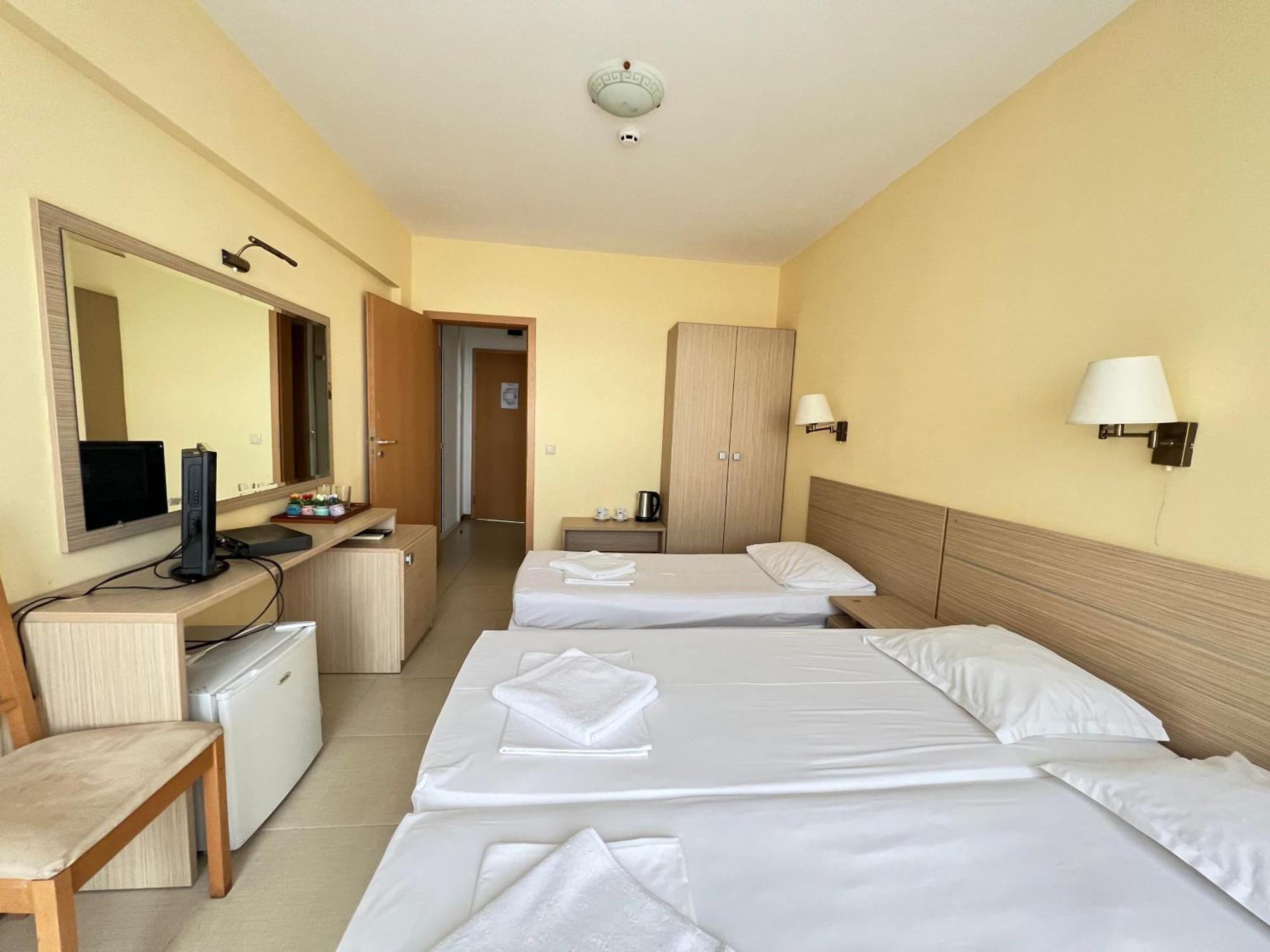 Hotel Александра Sveti Vlas Exterior foto