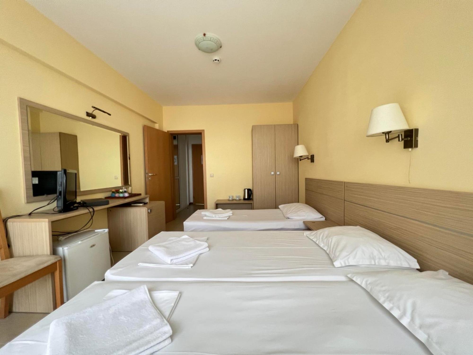 Hotel Александра Sveti Vlas Exterior foto