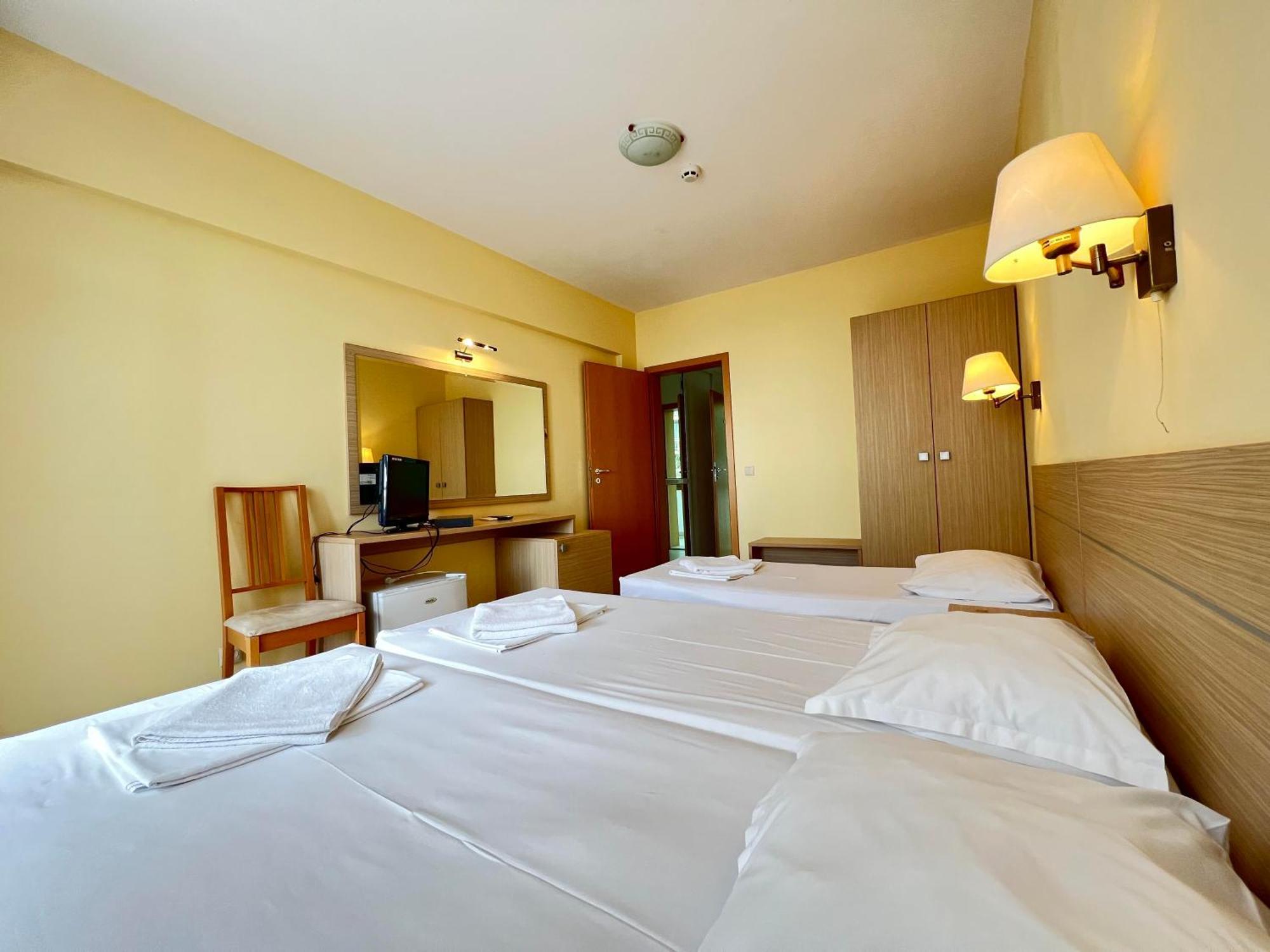 Hotel Александра Sveti Vlas Exterior foto