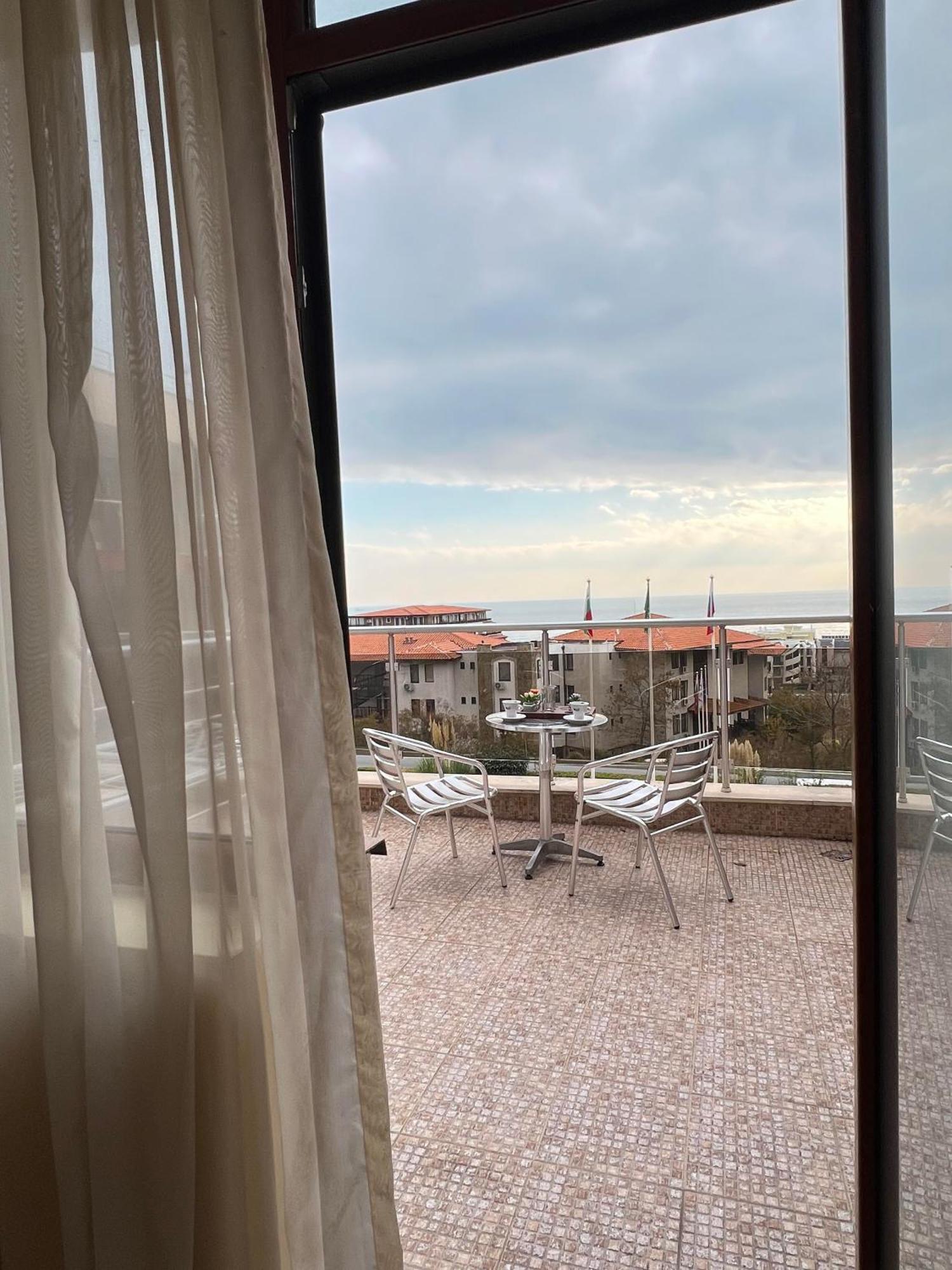 Hotel Александра Sveti Vlas Exterior foto