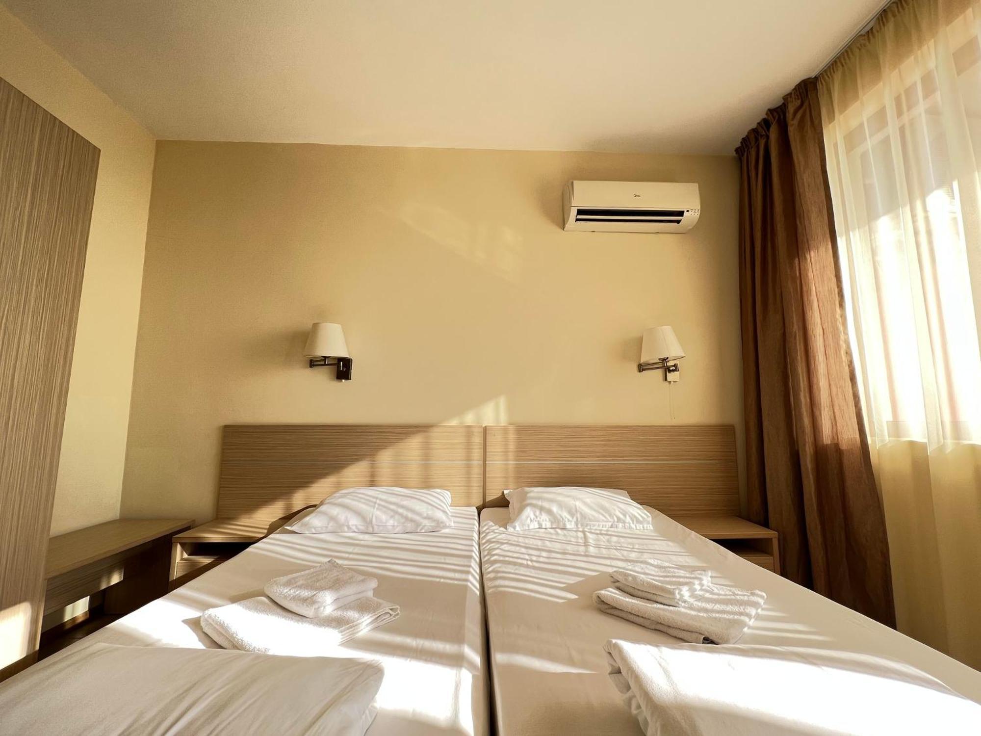 Hotel Александра Sveti Vlas Exterior foto